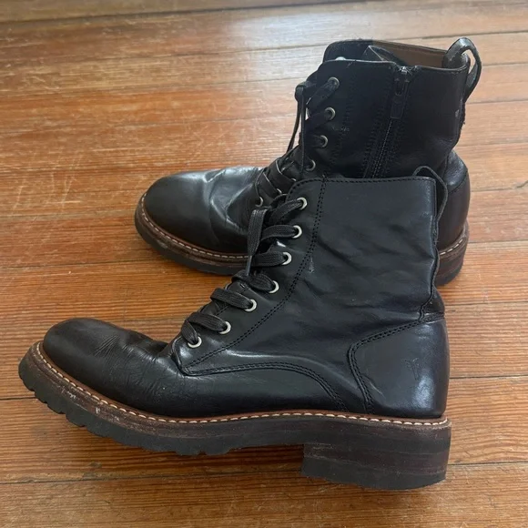 Frye Women's Ella Moto Lace-Up black leather boots 8 - Picture 7 of 7